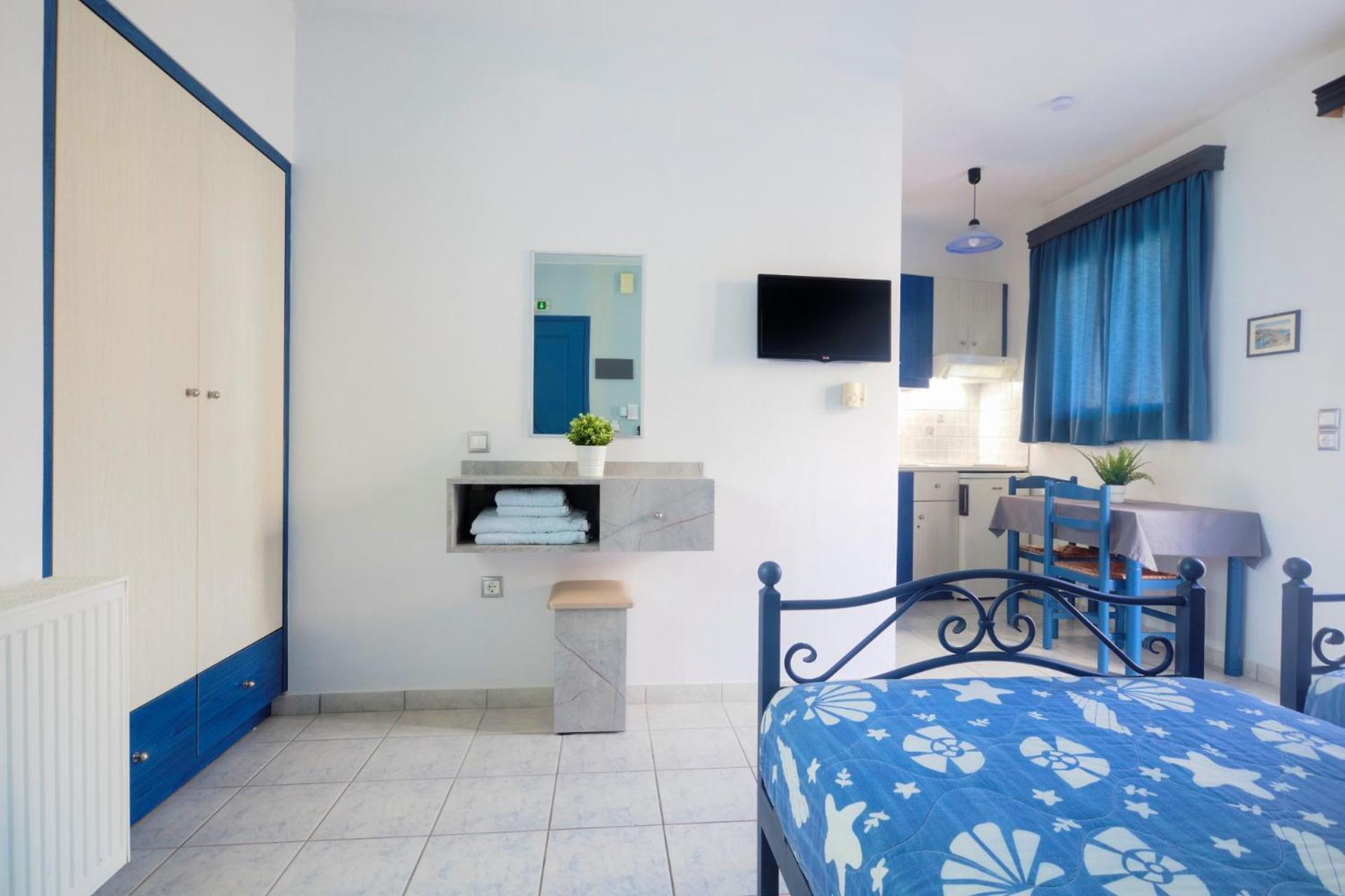 Myrto Apartments أيّا إفيميا الغرفة الصورة